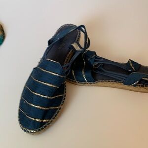 Toni Pons Espadrille Size 10